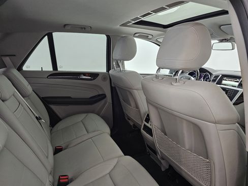 Used 2015 Mercedes-Benz ML 350 4MATIC image 22