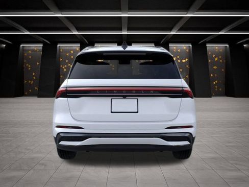 New 2026 Lincoln Nautilus Reserve w/ Jet Appearance Package AWD/4WD image 5