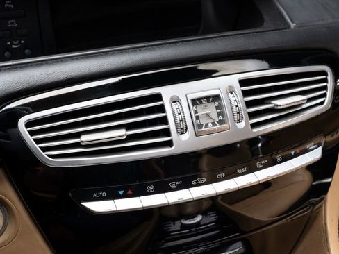 Used 2009 Mercedes-Benz CL 63 AMG image 24