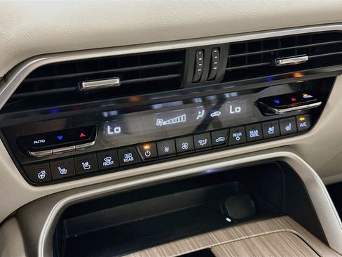 Used 2024 MAZDA CX-90 Plug-In Hybrid w/ Premium Plus AWD/4WD image 24