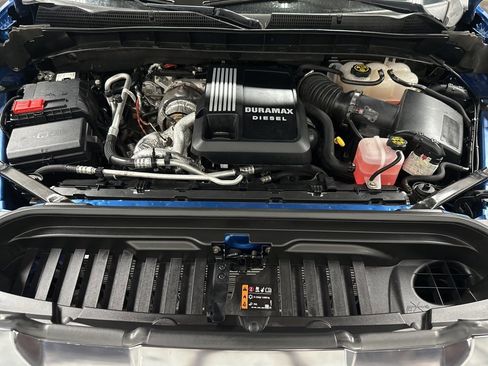 Used 2024 GMC Sierra 1500 AT4 w/ Technology Package image 35