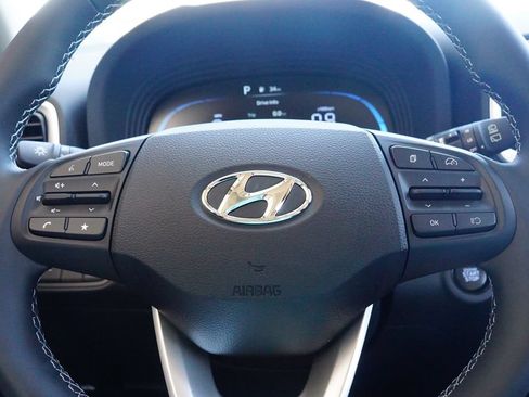New 2026 Hyundai Venue SEL FWD image 13