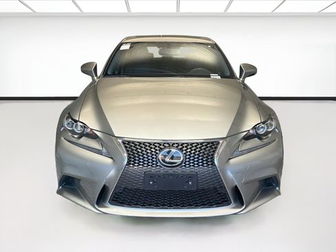 Used 2016 Lexus IS 200t w/ F Sport Package RWD image 2