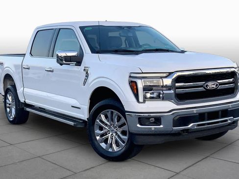 Used 2025 Ford F150 Lariat w/ Equipment Group 501A Mid AWD/4WD image 4