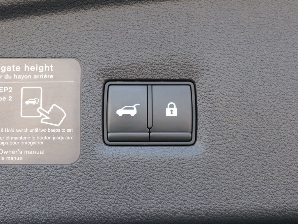 Certified 2023 INFINITI QX55 Essential AWD/4WD image 39