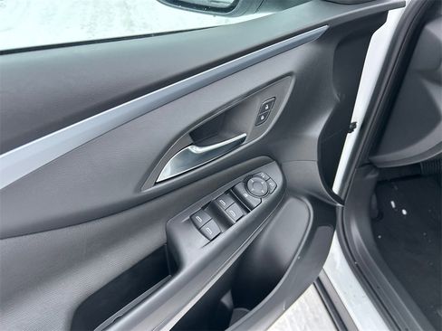 New 2026 Buick Envista Preferred image 14