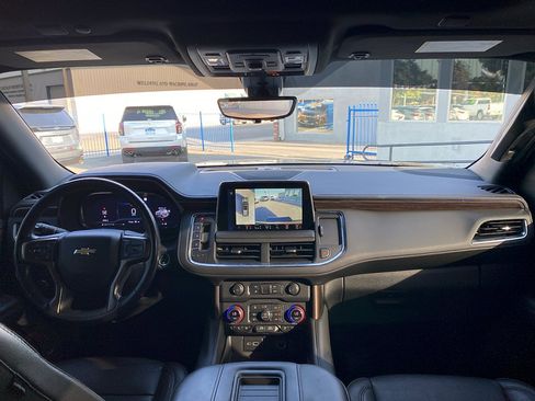 Used 2022 Chevrolet Tahoe High Country AWD/4WD image 5