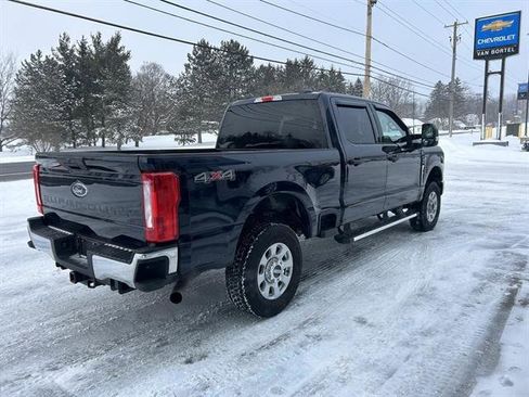 Used 2024 Ford F250 XLT w/ Snow Plow Prep Package image 6