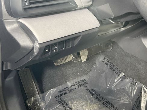 Used 2020 Subaru Legacy Premium image 10