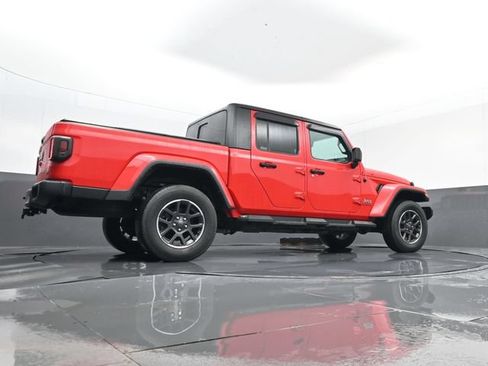 Used 2023 Jeep Gladiator Overland AWD/4WD image 23