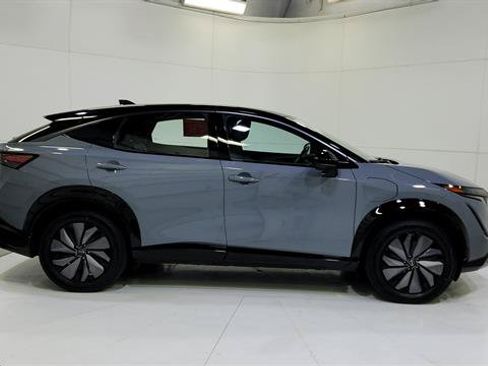 Certified 2024 Nissan Ariya AWD image 9