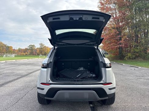 New 2026 Land Rover Range Rover Evoque S image 9