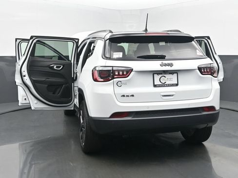 New 2026 Jeep Compass Limited image 57