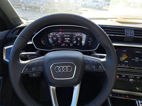 New 2025 Audi Q3 2.0T Premium image 8