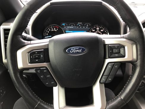 Certified 2020 Ford F150 Lariat w/ Equipment Group 502A Luxury image 15