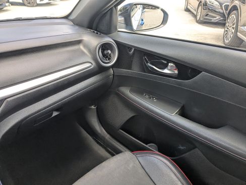 Used 2023 Kia Forte GT FWD image 17