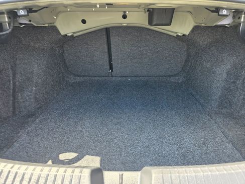 Used 2021 Volkswagen Jetta SE image 8