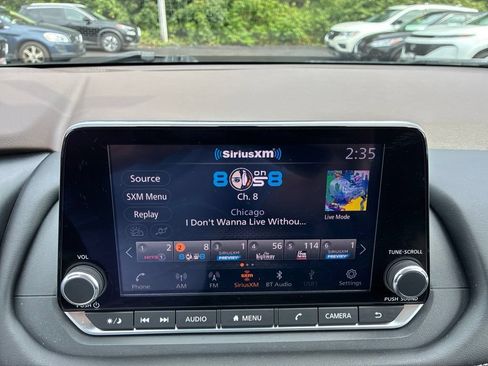 Certified 2023 Nissan Rogue SV w/ SV Premium B Package AWD/4WD image 19