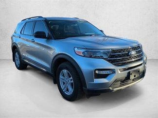 Used 2022 Ford Explorer XLT w/ Equipment Group 202A video 3