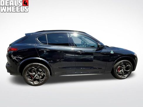 Used 2018 Alfa Romeo Stelvio Quadrifoglio w/ Driver Assist Dynamic Package AWD/4WD image 2