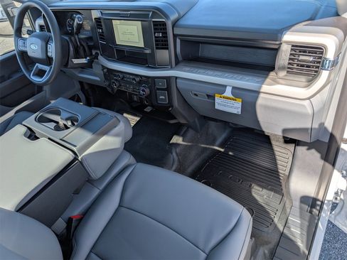 New 2026 Ford F250 image 7