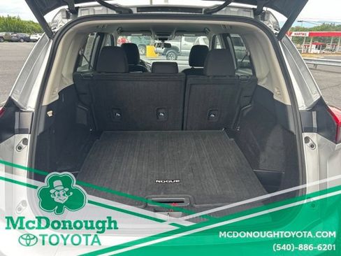 Used 2025 Nissan Rogue SV AWD/4WD image 5