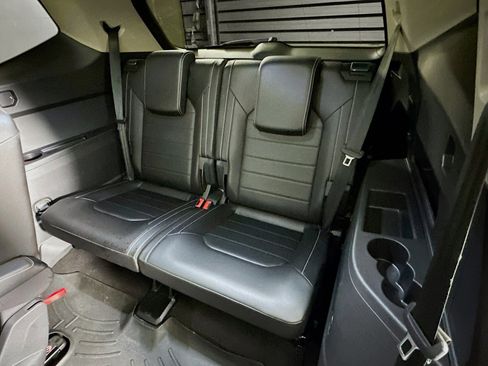 Used 2024 Volkswagen Atlas SEL image 28