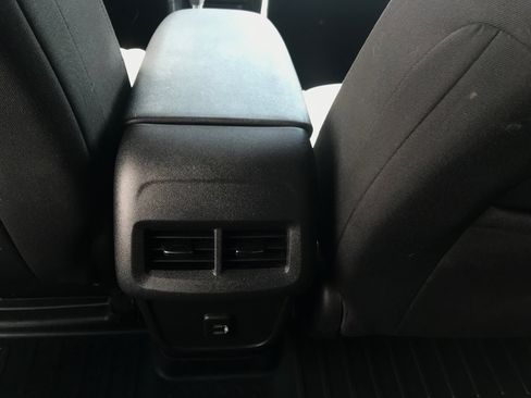 Used 2020 Chevrolet Equinox LS w/ LS Convenience Package image 14