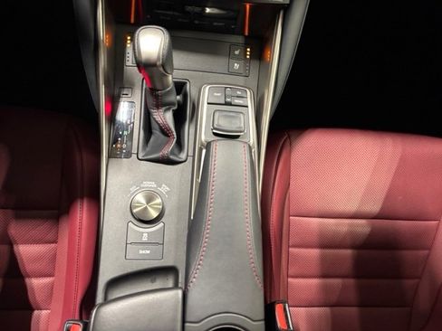 Used 2018 Lexus IS 350 image 21