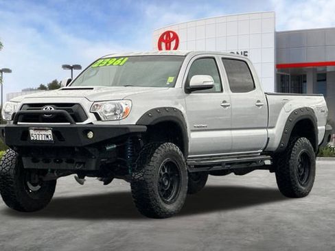 Used 2013 Toyota Tacoma PreRunner w/ TRD Sport Pkg image 9
