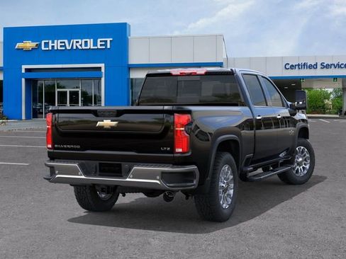 New 2026 Chevrolet Silverado 2500 LTZ w/ LTZ Premium Texas Edition AWD/4WD image 4