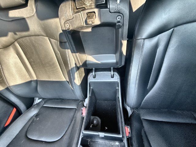 Used 2026 Kia Sportage EX FWD image 20