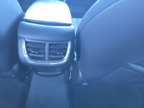 Used 2024 Chevrolet Malibu LT image 12