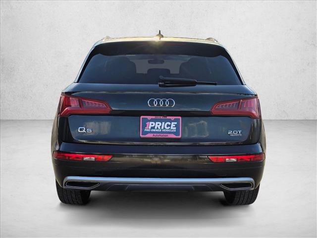 Used 2018 Audi Q5 2.0T Premium AWD/4WD image 4