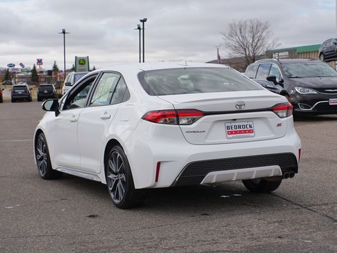 Used 2022 Toyota Corolla SE FWD image 5