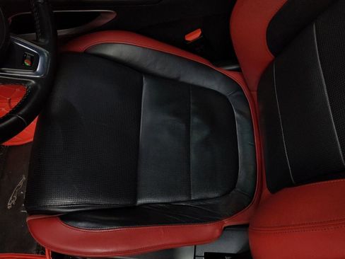 Used 2017 Jaguar F-PACE S image 13