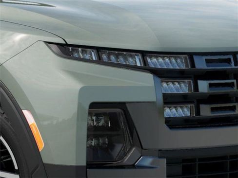 Certified 2025 Hyundai Santa Cruz Limited image 9