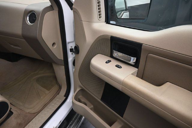 Used 2006 Ford F150 XLT RWD image 25