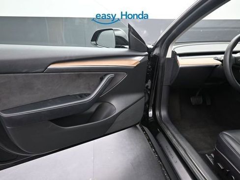 Used 2022 Tesla Model 3 Long Range AWD/4WD image 15