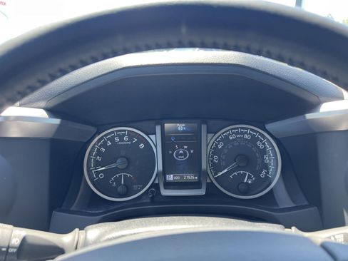Used 2023 Toyota Tacoma Limited AWD/4WD image 26