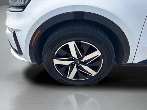 Used 2021 Kia Sorento S FWD image 36