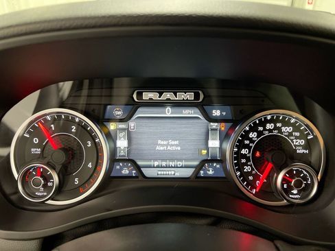 New 2026 RAM 2500 Big Horn AWD/4WD image 11