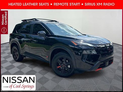 Certified 2025 Nissan Rogue SV AWD/4WD image 1