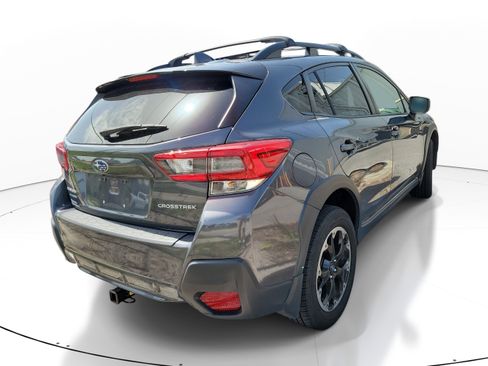 Used 2021 Subaru Crosstrek 2.0i Premium w/ Moonroof Package AWD/4WD image 6
