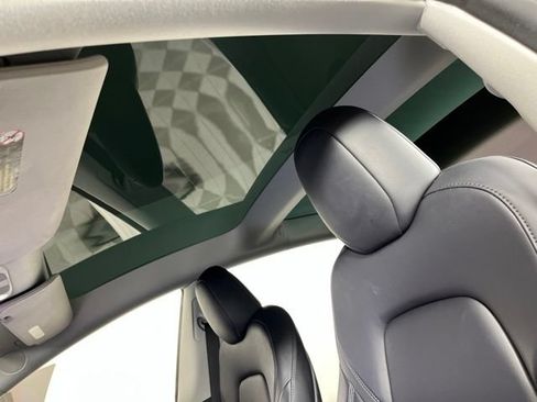 Used 2023 Tesla Model 3 Standard Range RWD image 32
