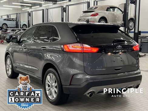 Used 2024 Ford Edge Titanium image 11