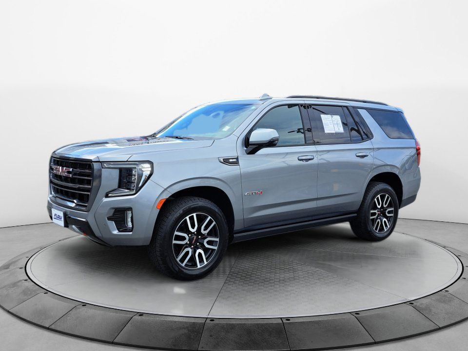 Used 2023 GMC Yukon AT4 w/ Technology Package AWD/4WD image 3