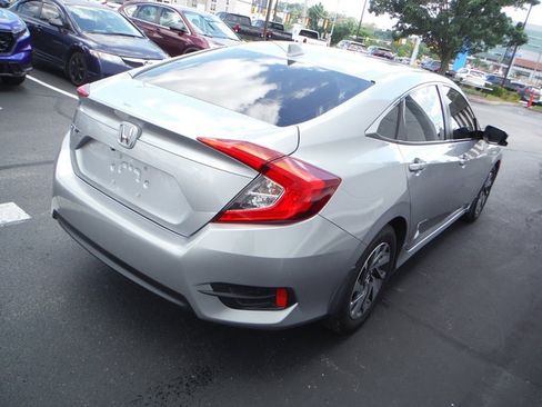 Used 2017 Honda Civic EX image 7