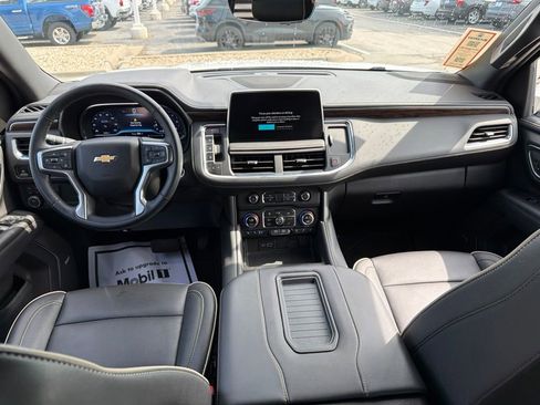 Used 2024 Chevrolet Tahoe Premier AWD/4WD image 21