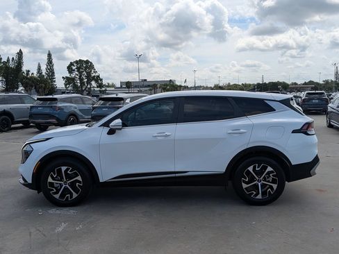 Certified 2023 Kia Sportage EX FWD image 5
